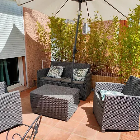 A 500 M Bord De Giens Appartamento