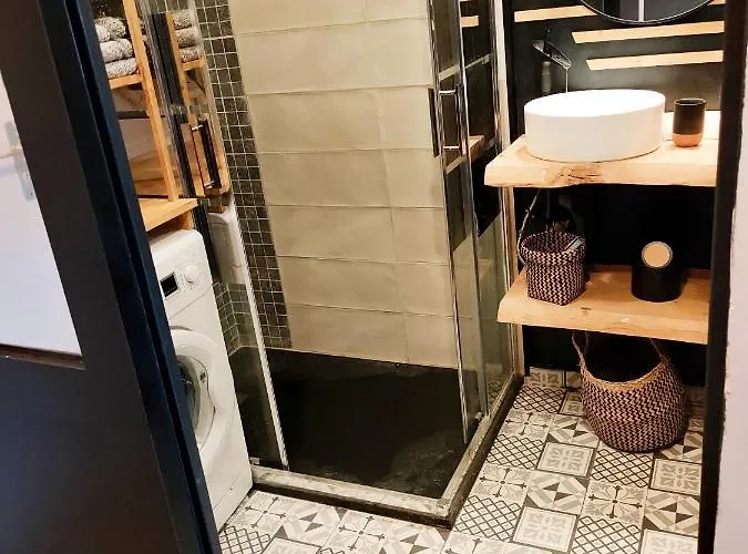 A 500 M Bord De Giens Appartamento